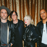 METRIC / BROKEN SOCIAL SCENE / STARS