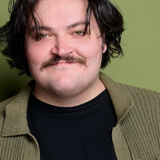 Colin Armstrong Headlines The Riot Comedy Club