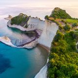 ギリシャ諸島：ミコノス島＆モンテネグロ