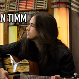 Live music with Ethan Timm