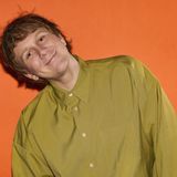 JOSH THOMAS: JIGGLE, JIGGLE