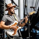 Live music by Jordan Sokel of Pressing Strings