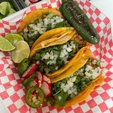 Tacos Los 4 Carnales MN