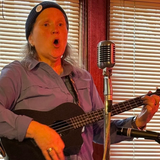 Happy Hour: Lauren Crane (free)