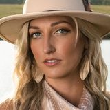 Kayla McKinney
