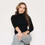 Claudia B.