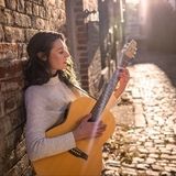 Elle Christine