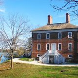 18th Century Living: Fabric of Life