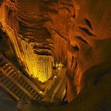 Frozen Niagara Cave Tour