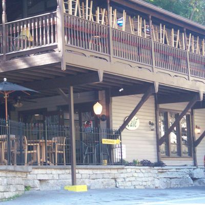Pied Piper Pub & Inn • ★4 (43) on OverlookMaps.com