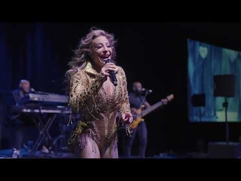Taylor Dayne