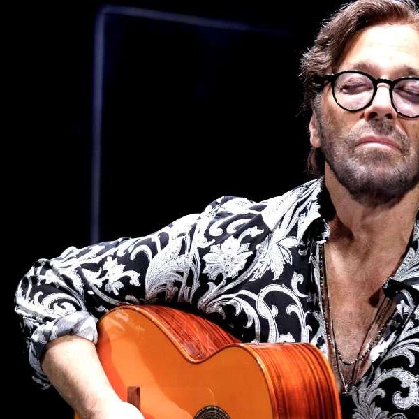 Al Di Meola - The Guitarchitect Tour